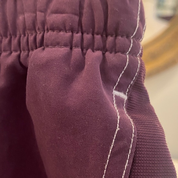 Reebok Plum Cropped Athletic Pants Small S - Picture 2 of 3